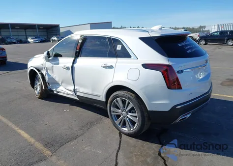 2025 Cadillac Xt5 Premium Luxury Awd z USA, uszkodzony, nr VIN 1GYKNDR48SZ158893